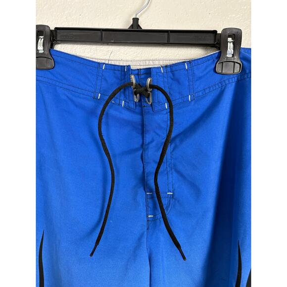 No Boundaries 2010s Size 36 Blue Black Flame Print Polyester Men’s Swimtrunks - Picture 2 of 14